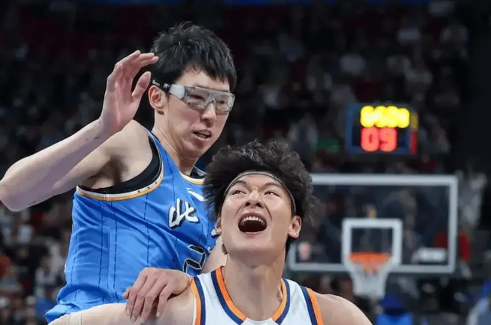 金年会体育里姆:比利时本身实力很强,今天场上的球权走势也大多偏向他们