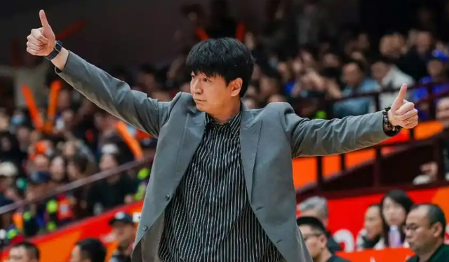 布伦森当选FMVP 尼克斯53年首冠