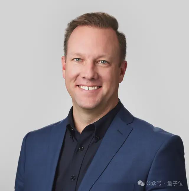 金年会体育奇才榜眼萨尔接受右脚骨折手术