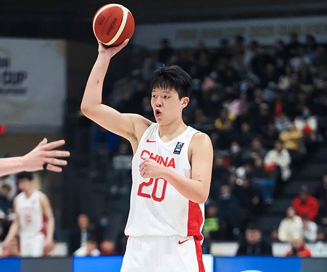 金年会体育约基奇联手东契奇可能性为零?好友回应:等40岁去湖人拿一年底薪