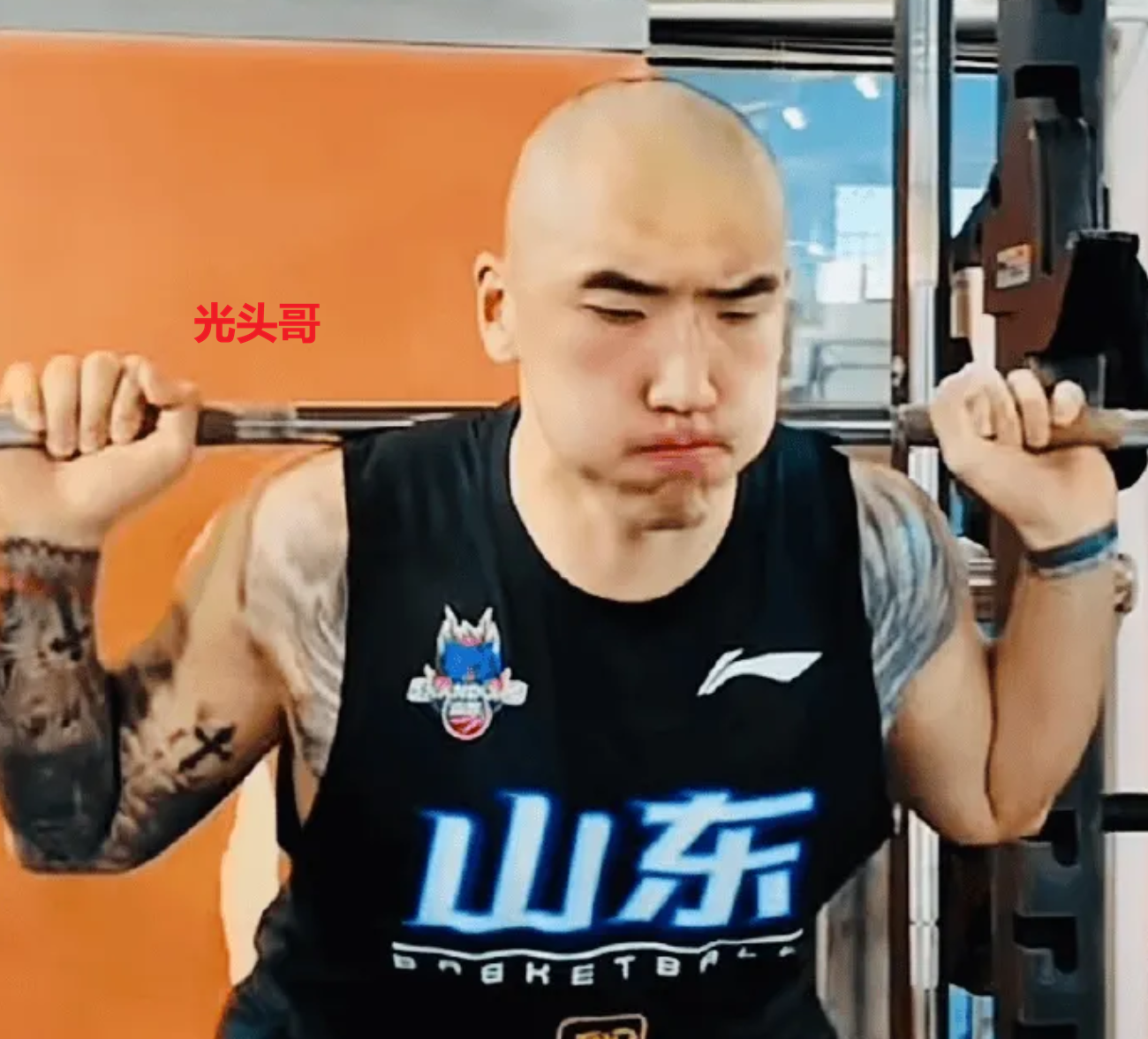 魔术师祝贺尼克斯夺冠盛赞旧将哈特