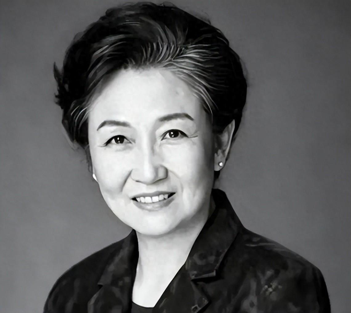 金年会体育被同1块石头绊倒4次！马刺丢冠太扎心了，米奇给出解释，说得轻巧