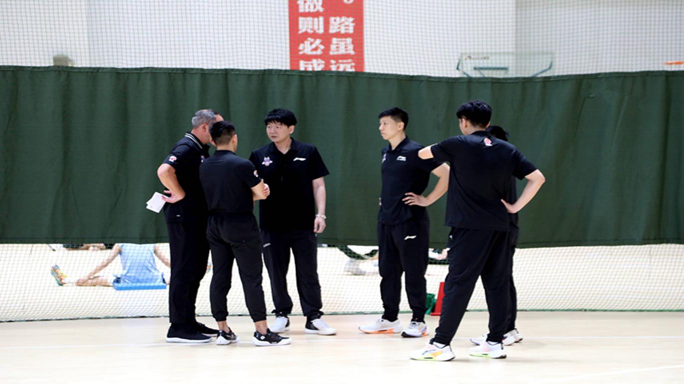 金年会体育810万中锋遭放弃 老鹰公牛成下家