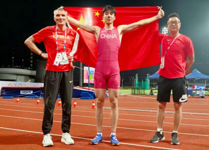 没谁了!12支球队报价!这待遇也就他了!