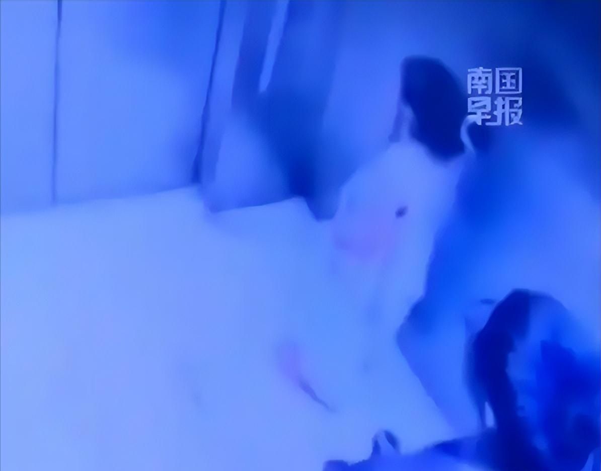 金年会体育拉塞尔夺加泰排位赛杆位